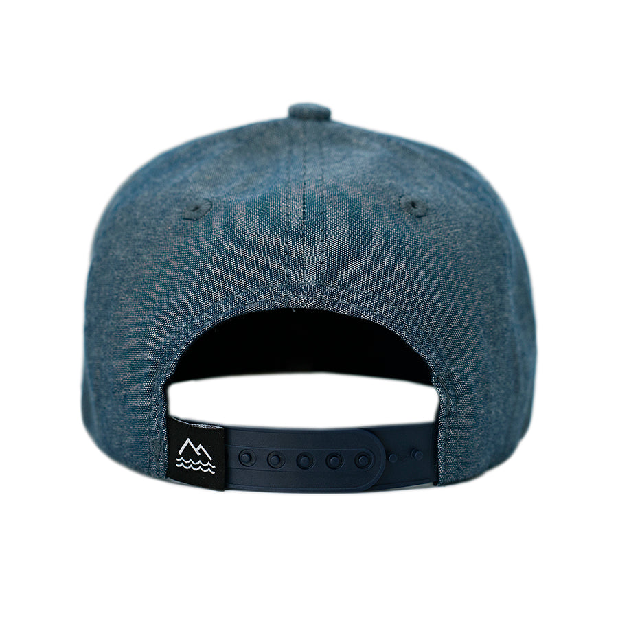 Adjustable back of Liberty kids snapback hat